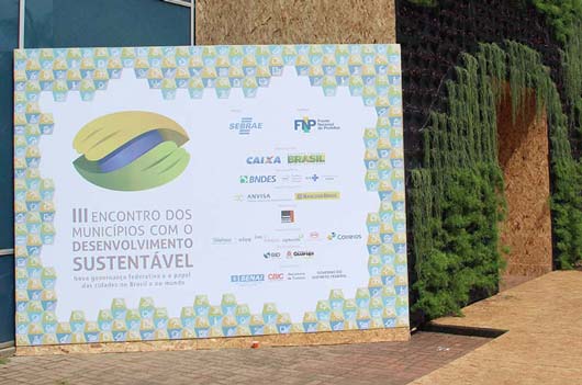 Ziober Brasil participa de encontro de municípios.